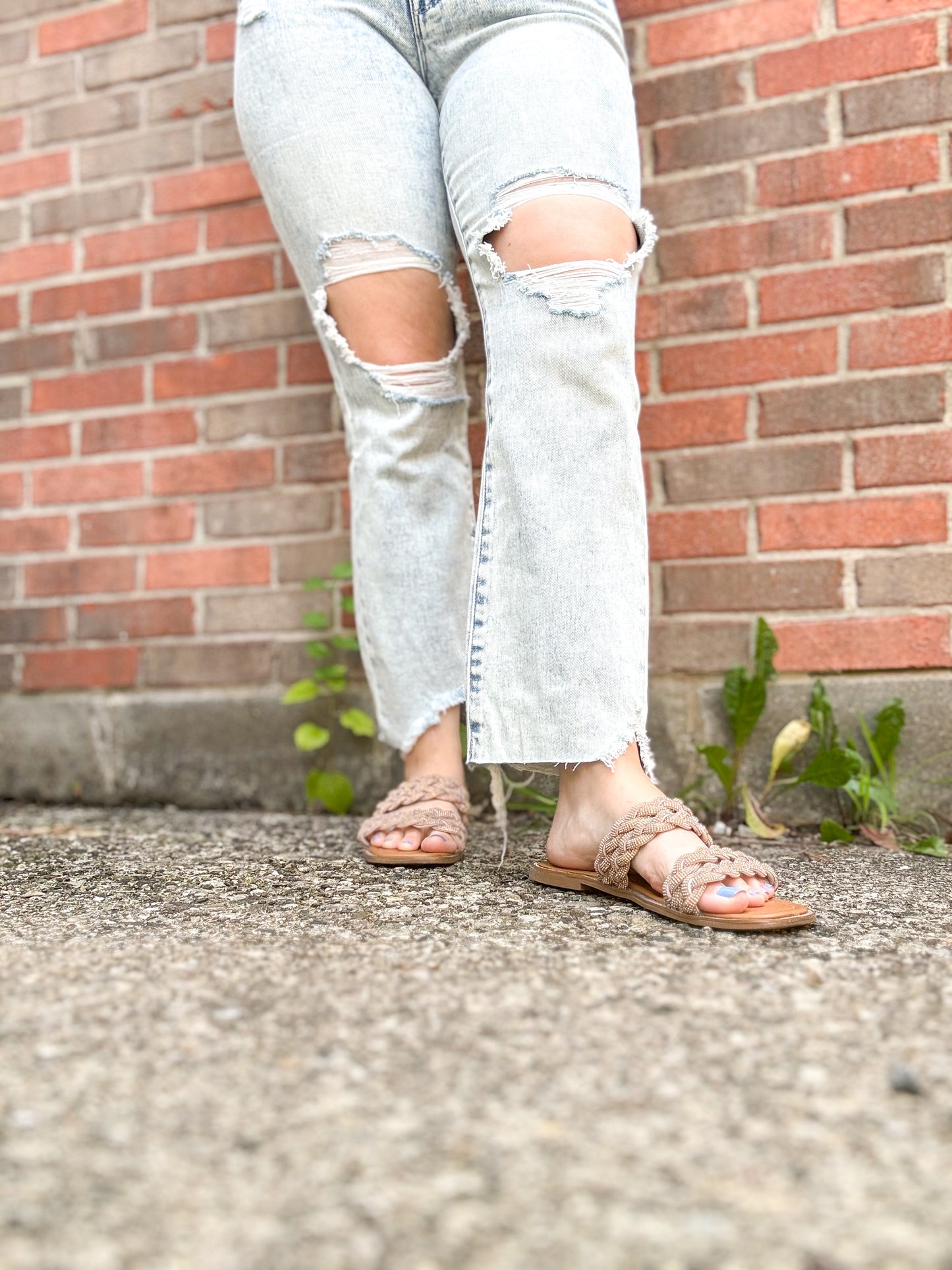 Acid Wash High Rise Cropped Frayed Hem Jeans